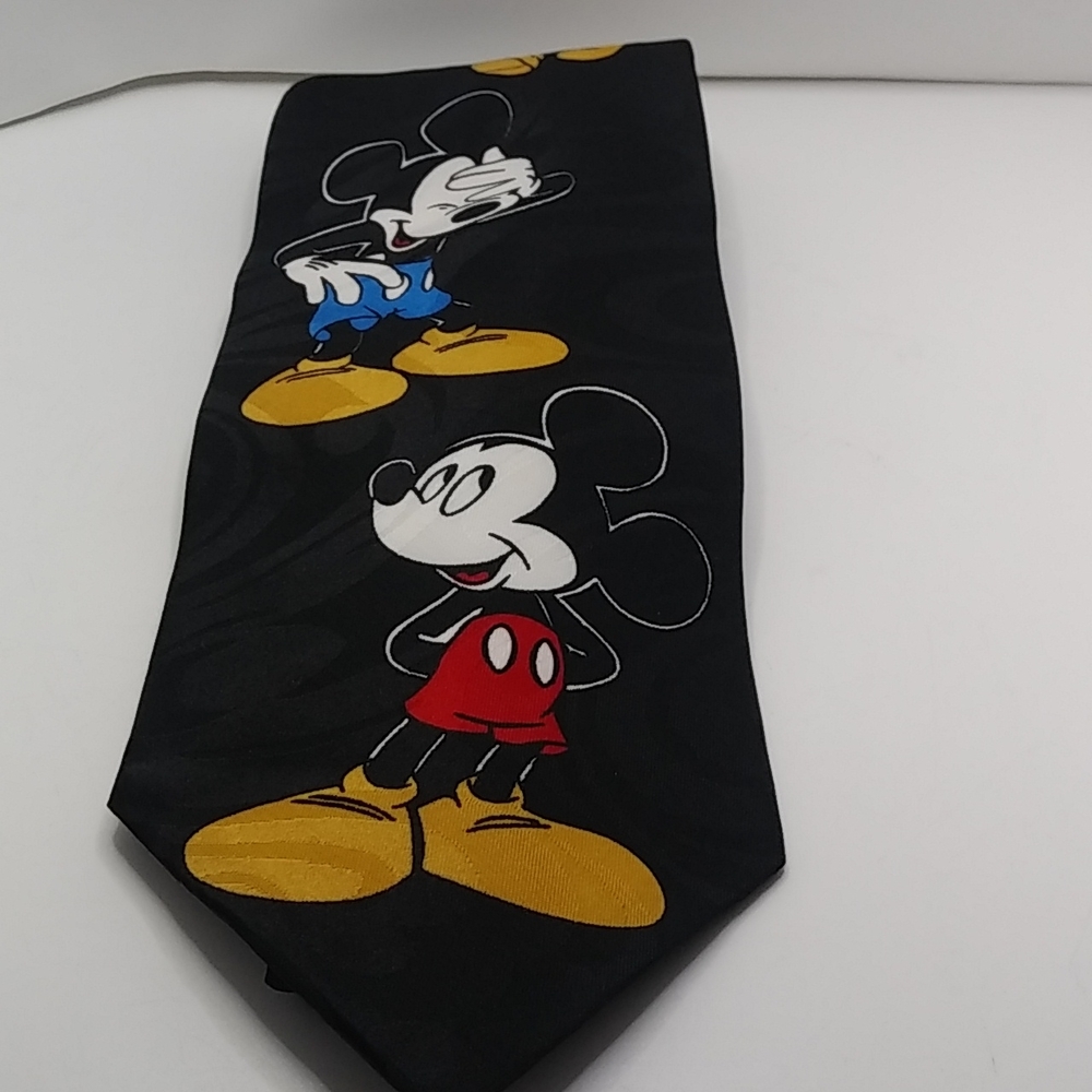 DISNEY MICKEY MOUSE TIE - Picture 1 of 6